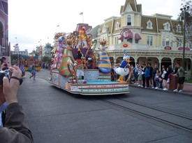 Sat 06 Feb 2010 11:02:30 AM

This photo is of a parade in Disney World's Magic Kingdom, not long after we got into the gate that AM.