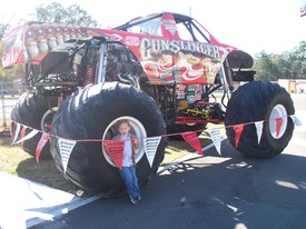 Thu 25 Feb 2010 03:13:33 PM

Andrew visited a few monster trucks with Mom and Gracie a few days before he went to Monster Jam with Dad.  This is Gunslinger.