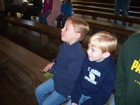 Wed 26 Jan 2011 09:58:22 AM

A school field trip to the Alligator Farm in St. Augustine. Mom and Gracie also tagged along.