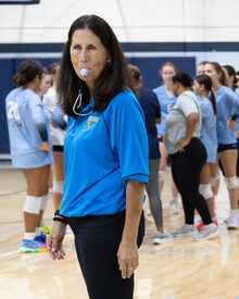 Thu 18 Sep 2025 07:33:49 PM